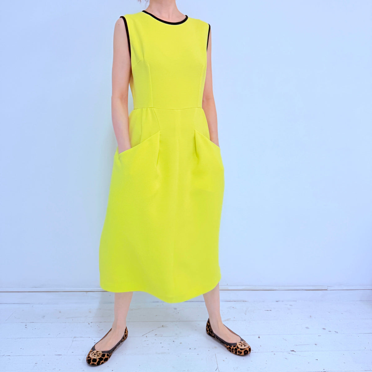 PrivateRobe】鮮やかイエロー ポケット付きワンピース Bright yellow