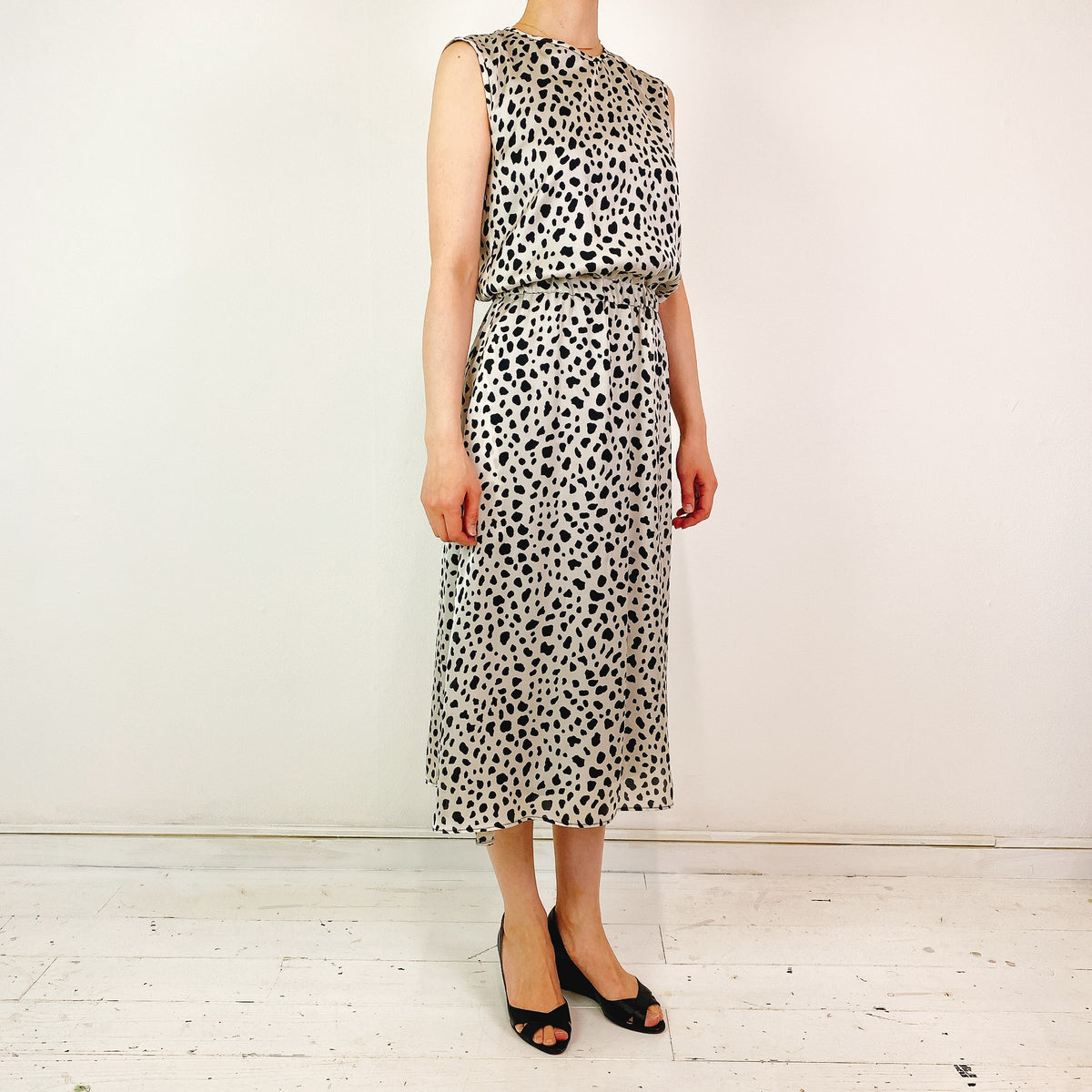 ワンピース ヒョウ柄 ハイウエスト IMG_5245_b14b4c35-7271-4597-