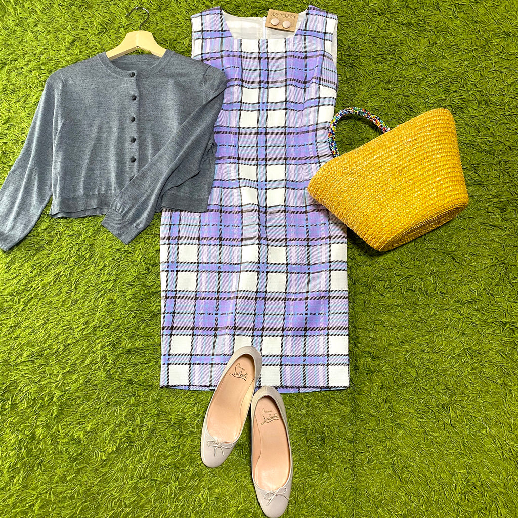 ラベンダー色のチェック柄ワンピース　Lavender plaid dress