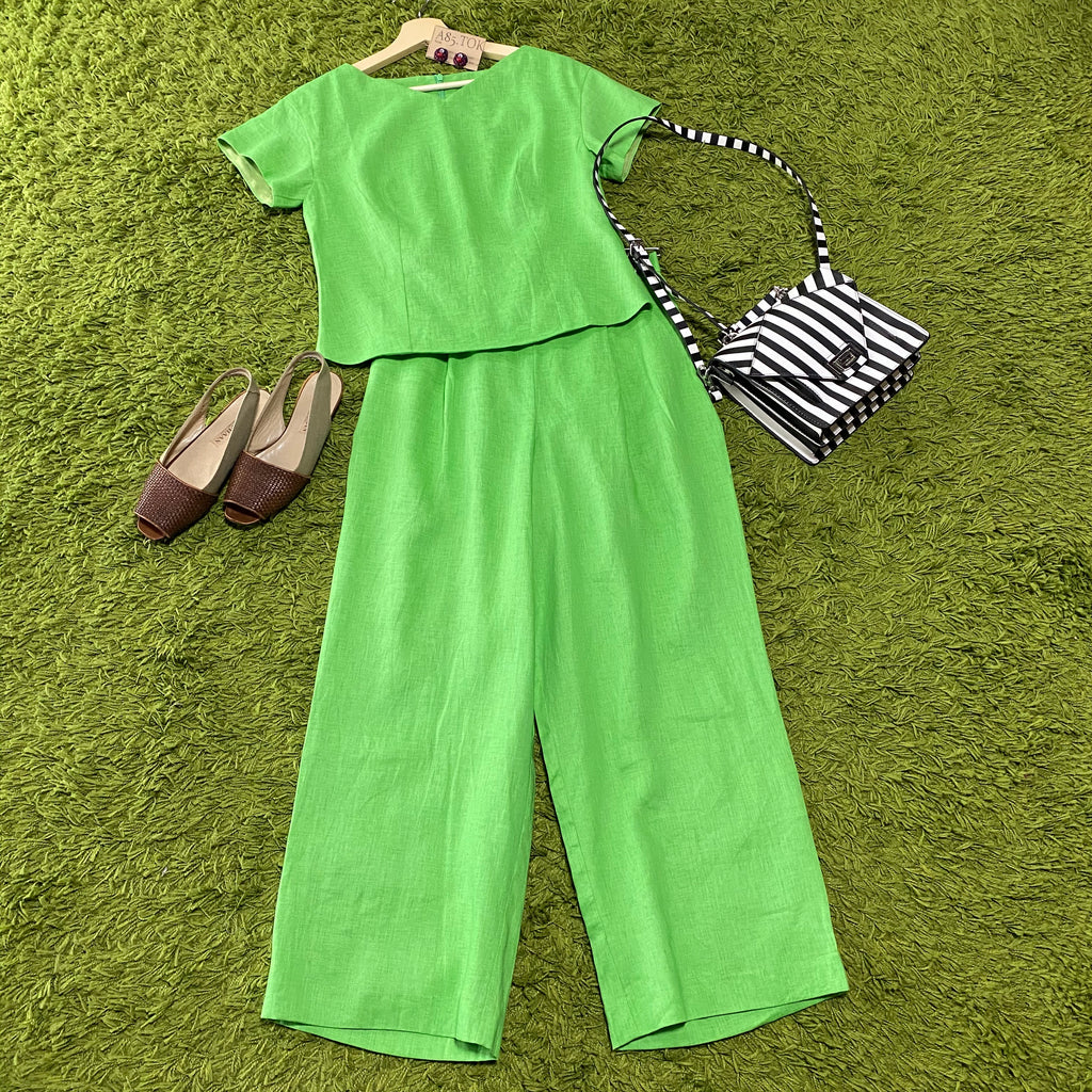 黄緑の麻でパンツセットアップ　　　Yellow Green Linen Pants & Tops