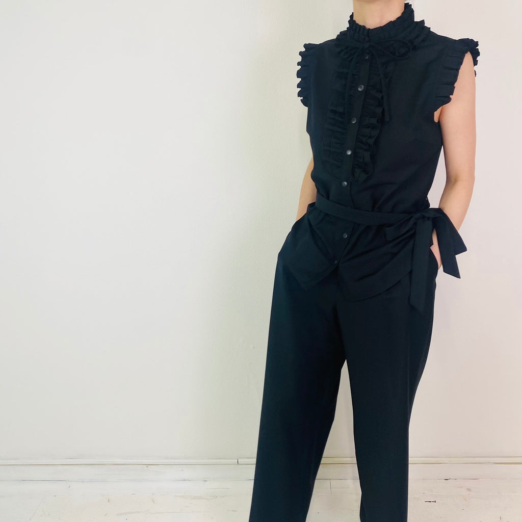 フリルブラウスのセットアップ　　frill blouse setup